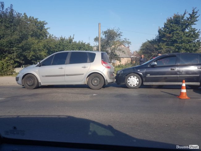 У Луцьку на Ківерцівській – аварія. ФОТО
