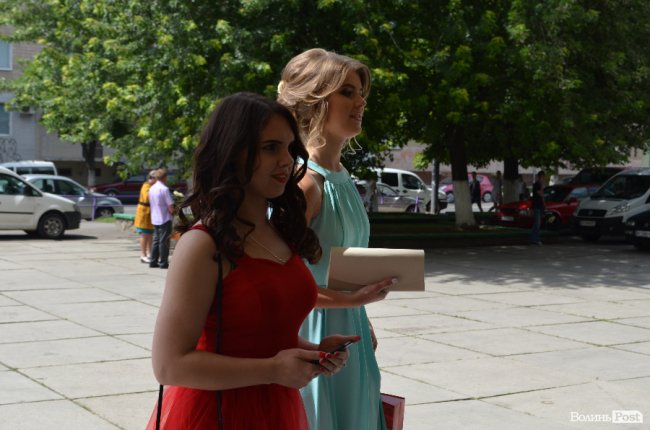 «Ви наша надія»: у луцькому педколеджі – випускний. ФОТО