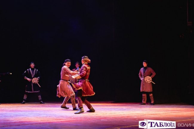 Легендарний балет «Сухішвілі» феєрично виступив у Луцьку. ФОТО