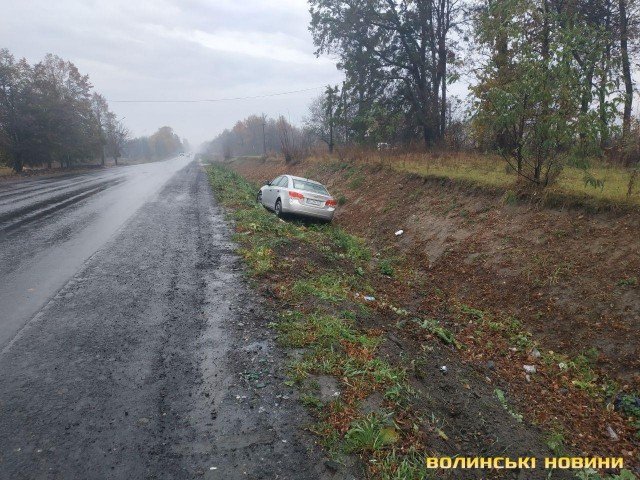 У селі поблизу Луцька зіткнулися дві автівки. ФОТО