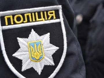 На Полтавщині у будинку знайшли тіла подружжя: у вбивстві підозрюють сина загиблих