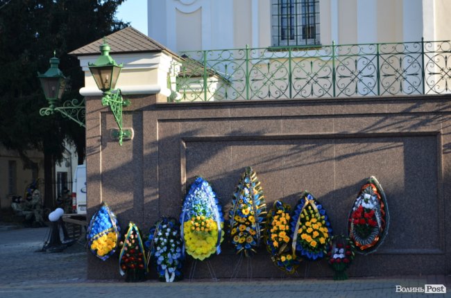 Загинув у день народження: Луцьк попрощався з воїном Віктором Лахаєм. ФОТОРЕПОРТАЖ