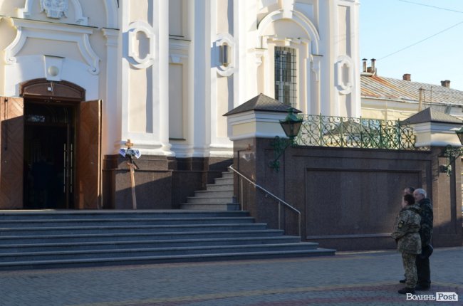 Загинув у день народження: Луцьк попрощався з воїном Віктором Лахаєм. ФОТОРЕПОРТАЖ