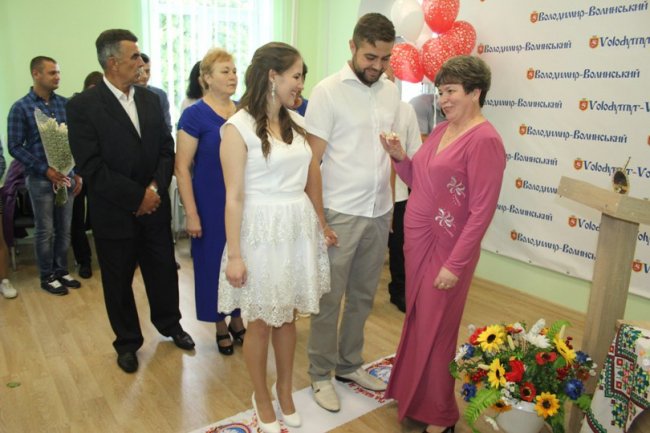 У Володимирі-Волинському перша пара одружилася «за добу»