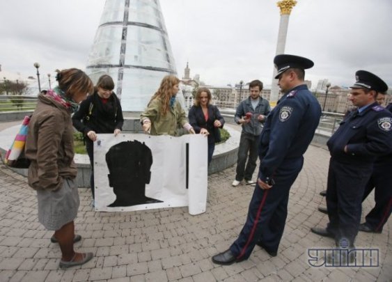 Як вшановували Гонгадзе в Києві. ФОТО