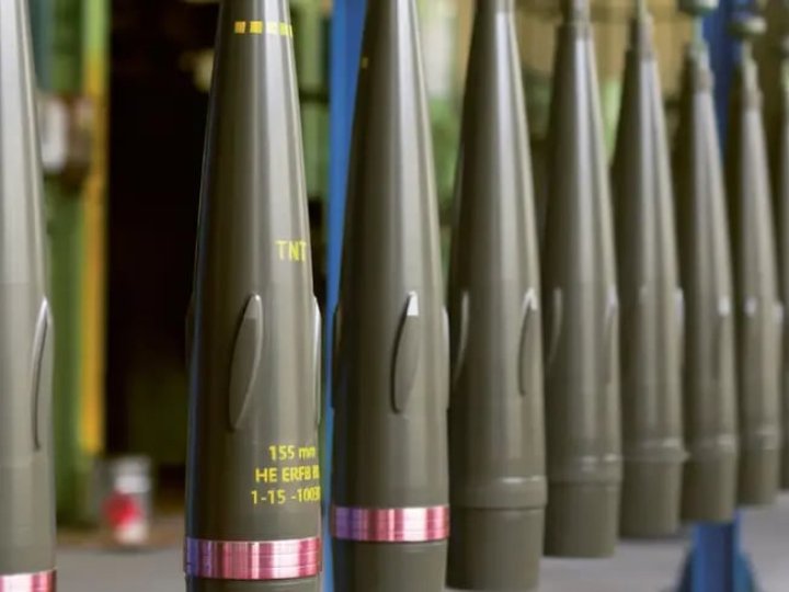 У Польщі впʼятеро збільшать виробництво снарядів, аби захиститись від росії