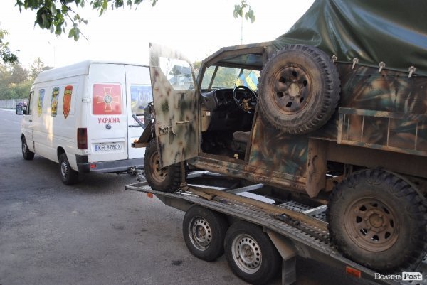 Волинські волонтери відправили «танк» в АТО. ФОТО. ВІДЕО
