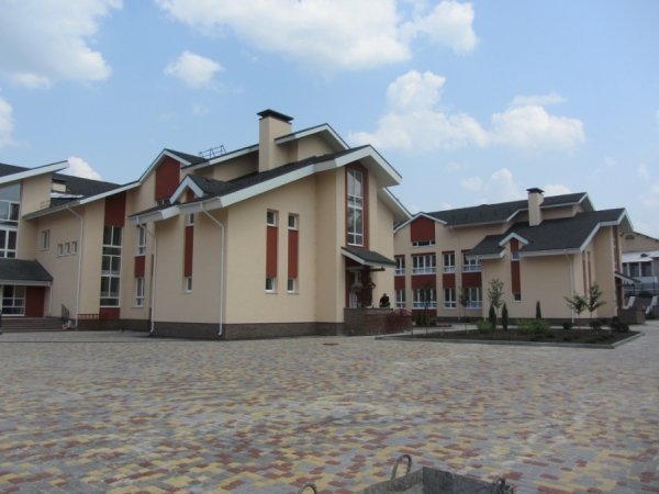 Як і чим живе батьківщина Ріната Ахметова. ФОТО