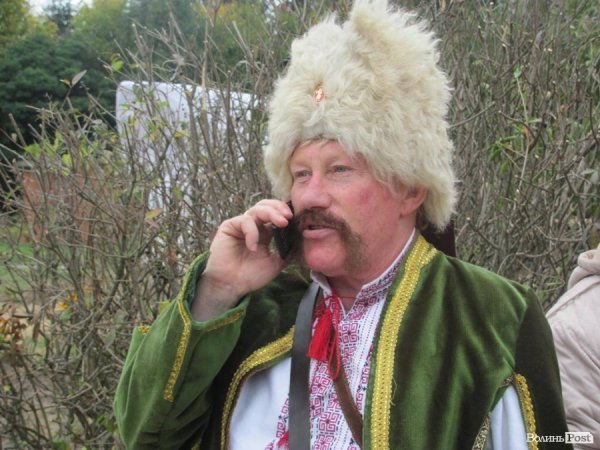 Під Луцьком відкрили єдиний на Волині пам’ятник козакові Мамаю 