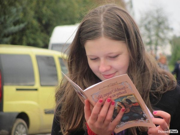 Під Луцьком відкрили єдиний на Волині пам’ятник козакові Мамаю 