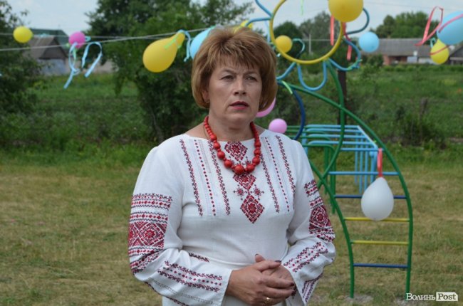 Новий майданчик і перше велике гуляння: в Оздові біля Луцька відсвяткували День села. ФОТО