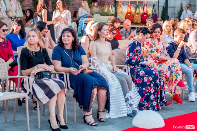 Гурт «СКАЙ», байкери та неймовірні колекції одягу: чим вражав другий день  «Lutsk Fashion Weekend»