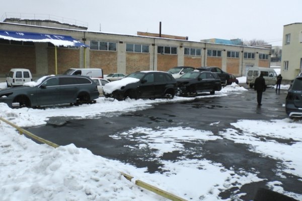 У підпіллі на Волині складали Mercedesʼи. ФОТО