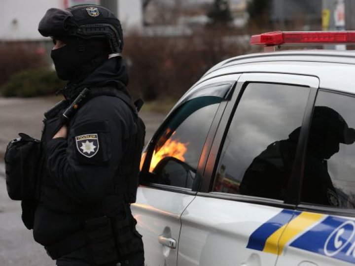 Напад на лікарню в Нововолинську: агресивного чоловіка вгамовували поліцейські