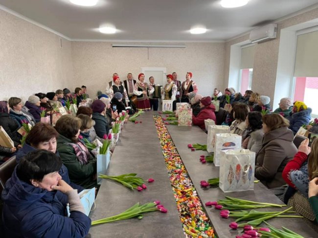 Працівниць СГПП Рать вітають зі святом