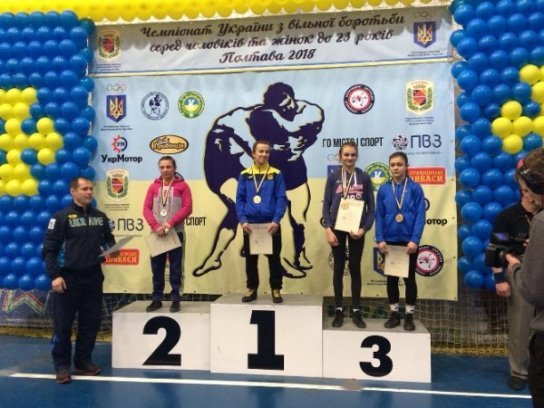 Віртуальне одруження та випуск магістрів. Добрі новини Волині