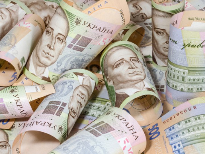 Частині українців можуть підвищити зарплати: кого це торкнеться