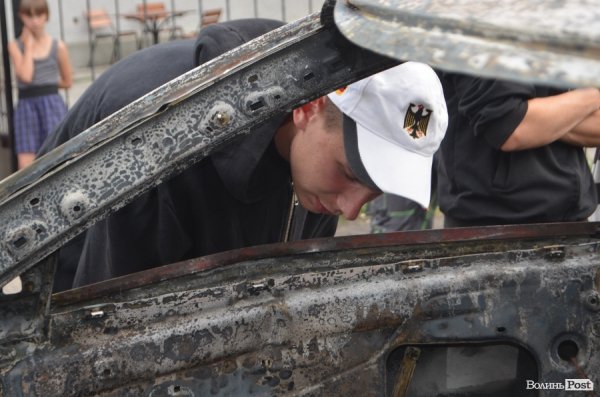 У Луцьку вщент згорів автомобіль.ФОТО