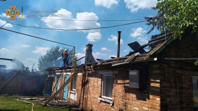 На Волині горіла господарська будівля. ФОТО