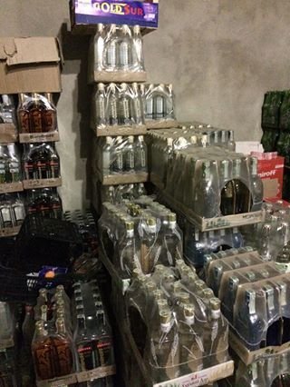 В Устилузі продавали фальсифікований алкоголь. ФОТО