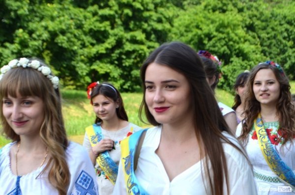 Луцькі випускники 2016. ФОТОРЕПОРТАЖ