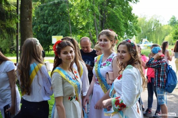 Луцькі випускники 2016. ФОТОРЕПОРТАЖ