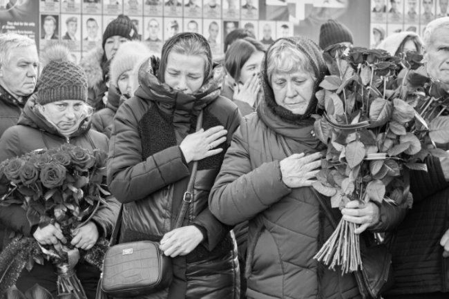 Лучани провели в останню дорогу загиблого Героя Андрія Гурного