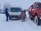 На Волині у снігових заметах застрягли 14 автомобілей