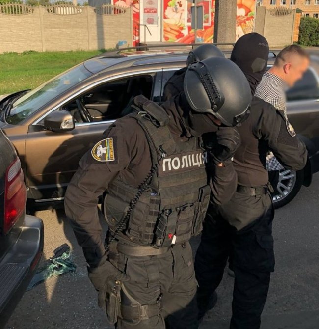 «Перевертні в погонах»: поліцейські, яких гучно затримували на хабарі у Луцьку, поновилися на посадах 