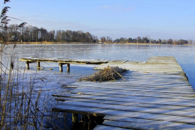 Опублікували зимові світлини мальовничого Світязю. ФОТО