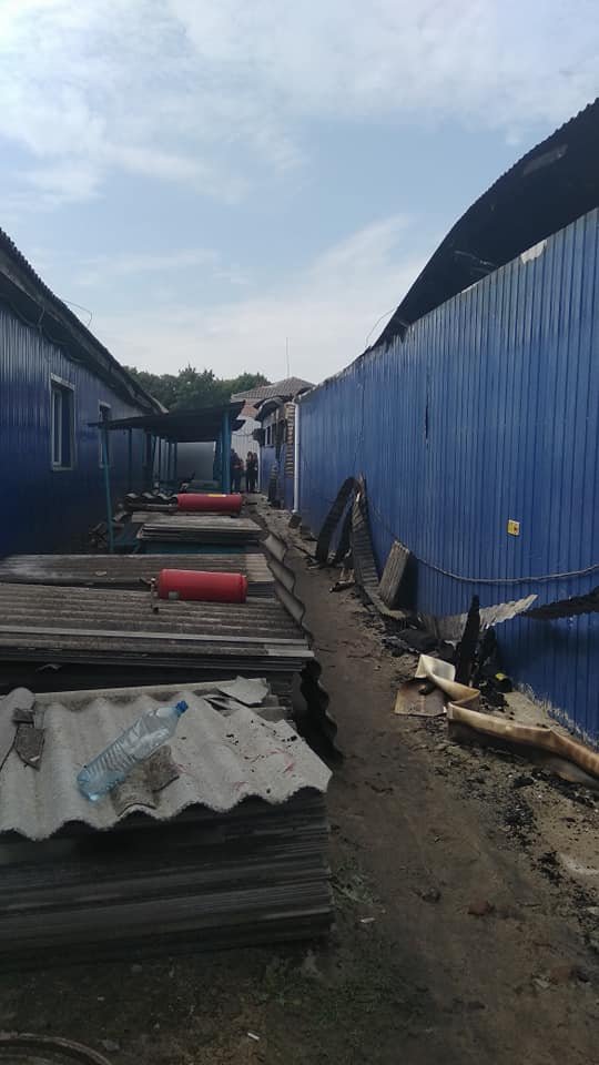 Що залишилося після пожежі на ринку в Рожищі: фото згарища