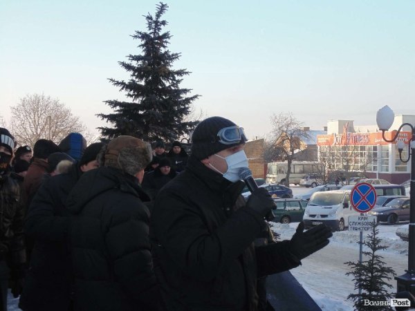 Волинська ОДА: штурм, який не відбувся. ФОТОРЕПОРТАЖ