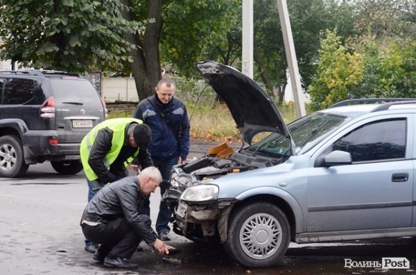 У Луцьку на Львівській ДТП: не розминулись «Opel» та «Fiat»