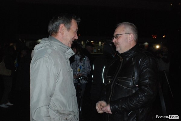 У Луцьку розпочався Євромайдан. ФОТО. ВІДЕО