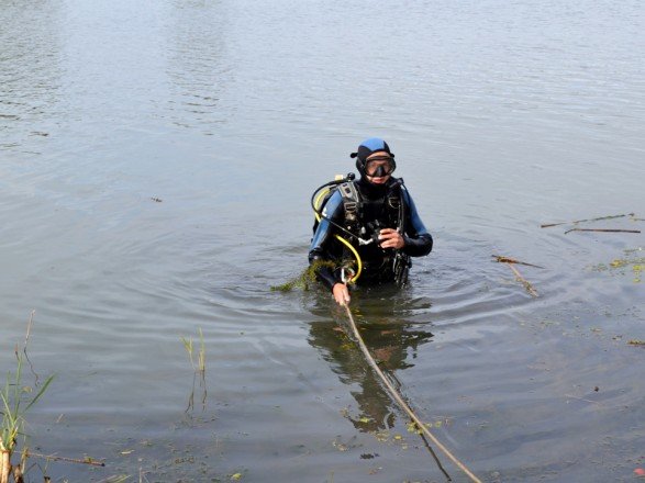 На Одещині автомобіль впав у річку: водій загинув. ФОТО