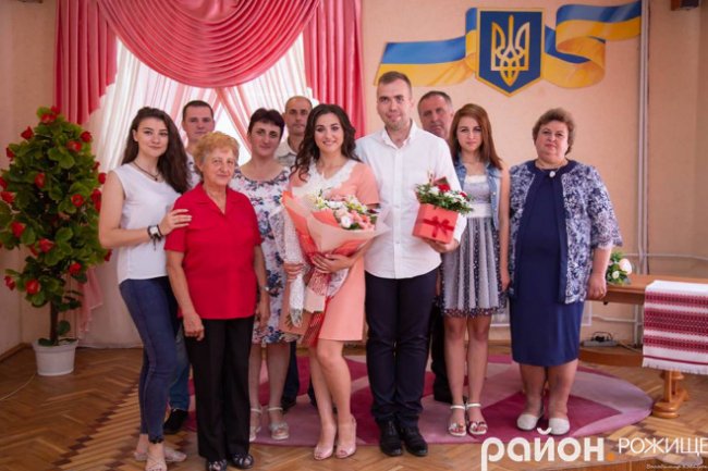 Волинська журналістка вийшла заміж. ФОТО