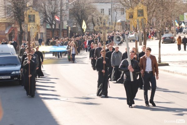 Скорботна неділя у Луцьку. ФОТО
