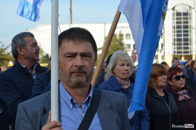 Луцьк приєднався до всеукраїнської акції протесту профспілчан. ФОТО