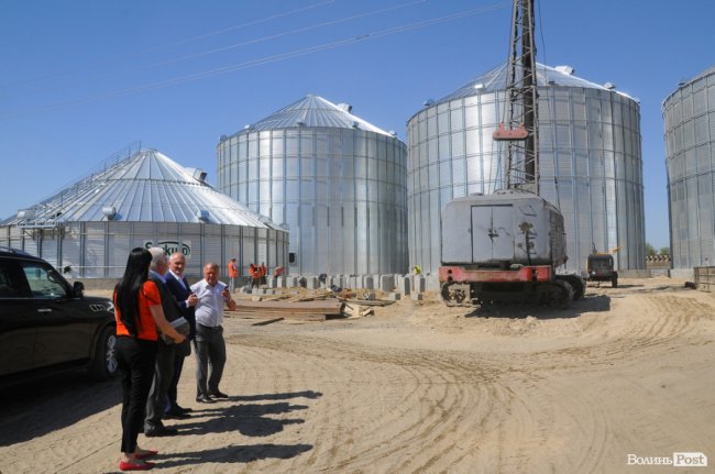 Підприємство, яке прославляє Волинь: Савченко відвідав «дітище» відомого аграрія