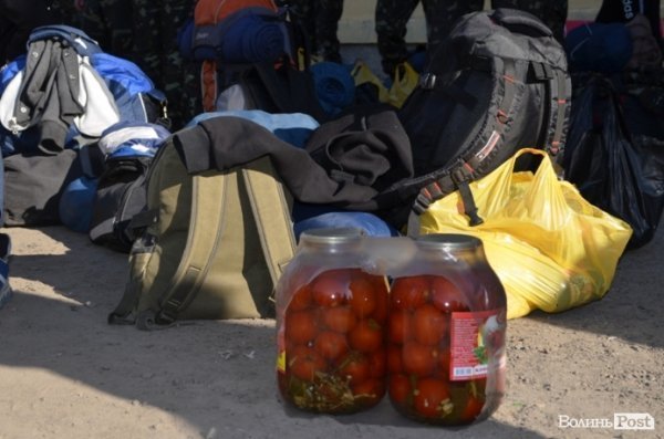 Дві сотні юнаків і дівчат «зникли» у волинських лісах на три дні. ФОТО. ВІДЕО