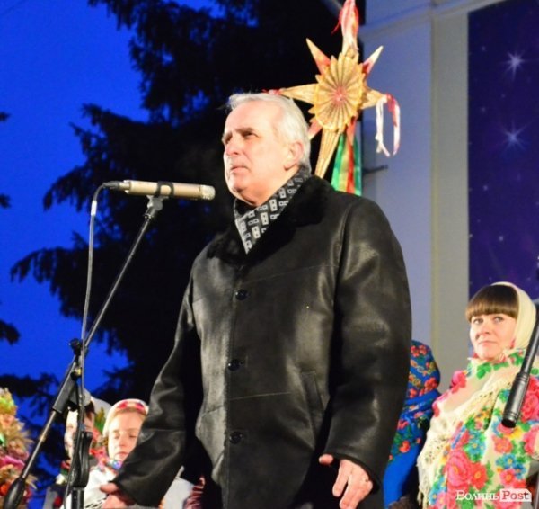 Спільна коляда у Луцьку відбулася «без голів». ФОТО 