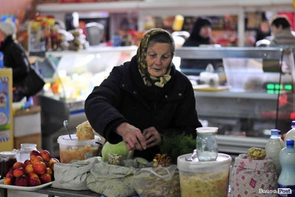 Центральний ринок. БУДНІ МІСТА