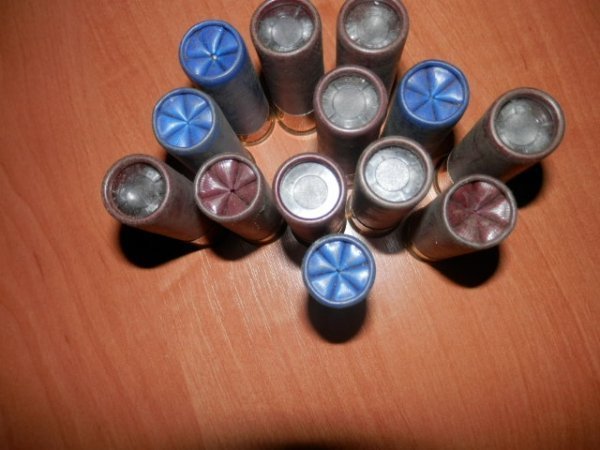 На Волині затримали киянина зі зброєю та боєприпасами. ФОТО