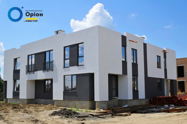 Перші квадрохауси у Луцьку: у ЖК «Оріон» кипить робота. ФОТО*