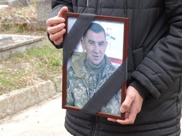 На Волині попрощались із Героєм Вадимом Гуньком