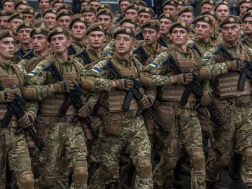 Зеленському пропонують дозволити українцям законно «косити» від армії 