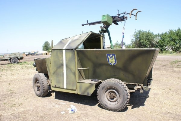 Українським військовим подарували саморобний броньовик . ФОТО