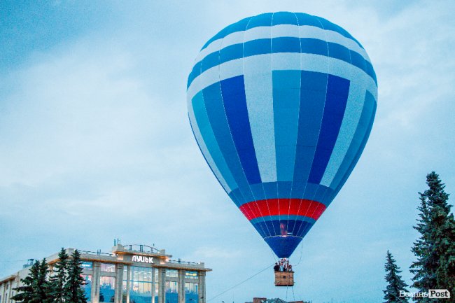 Яскраво, повітряно, незабутньо: фінальний день фестивалю «Aerosfera» у Луцьку. ФОТО