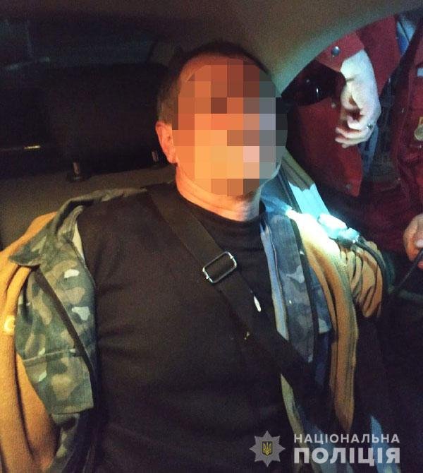 Через невиплачену зарплату після звільнення рівнянин «замінував» два молоковоза