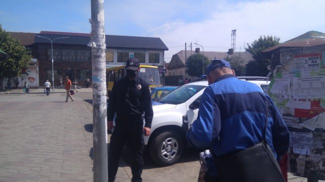 У громаді на Волині борються зі стихійною торгівлею. ФОТО